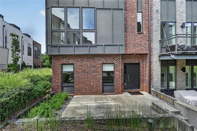 Foto del edificio - 1214 Chelsea Cir NW