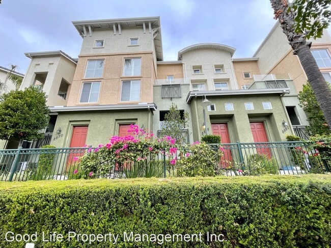 Building Photo - 2 br, 2 bath House - 8878 Spectrum Center ...