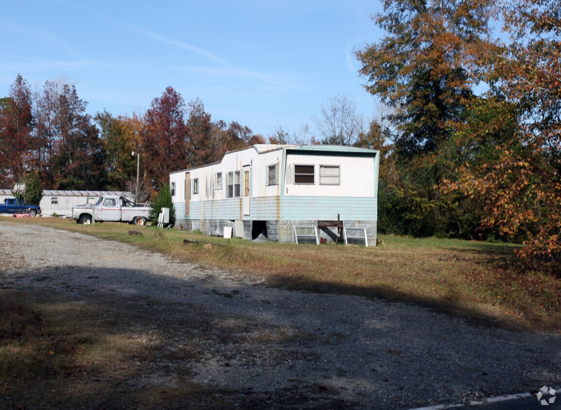 Building Photo - 450 Porters Lane Rd