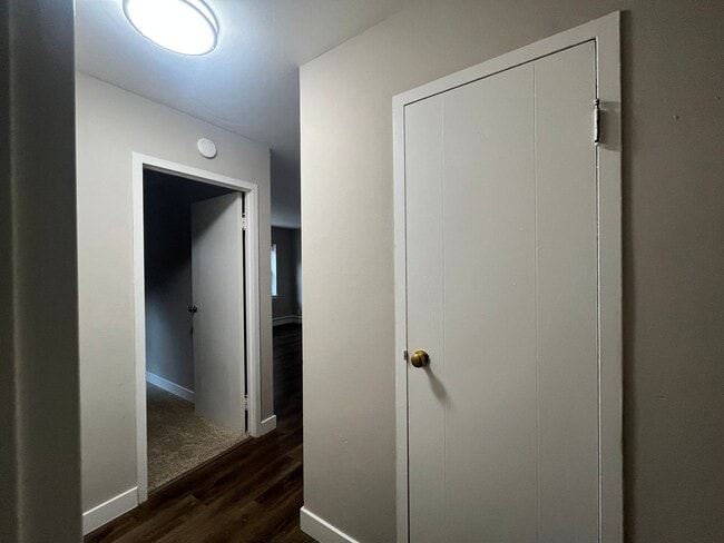 Interior Photo - 1560 N. Prospect Ave.