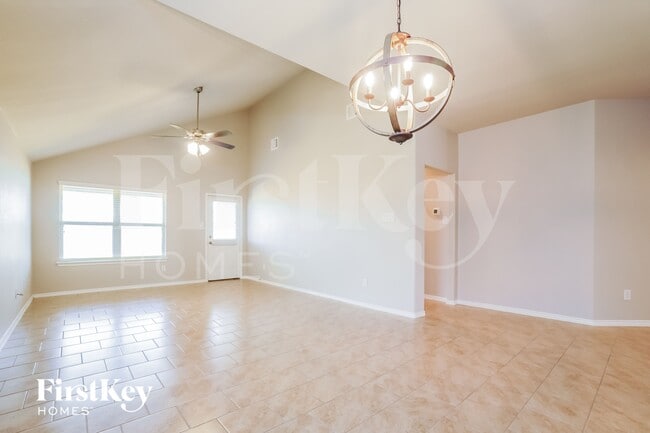 Building Photo - 2623 Lincolns Meadow Dr