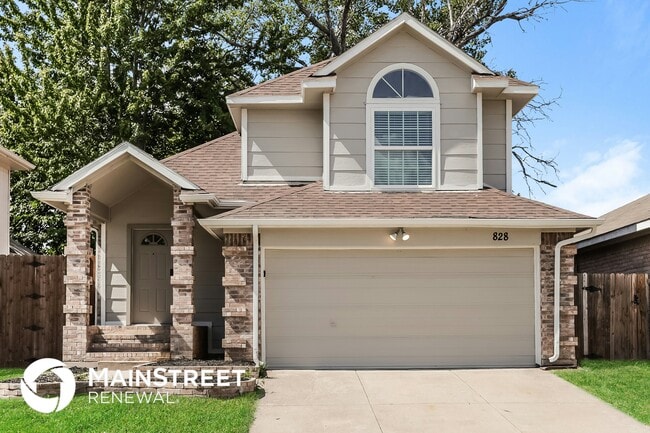 Building Photo - 828 Bentree Dr