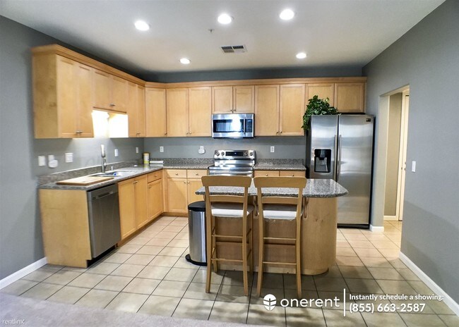 Foto del edificio - 88 N Jackson Ave