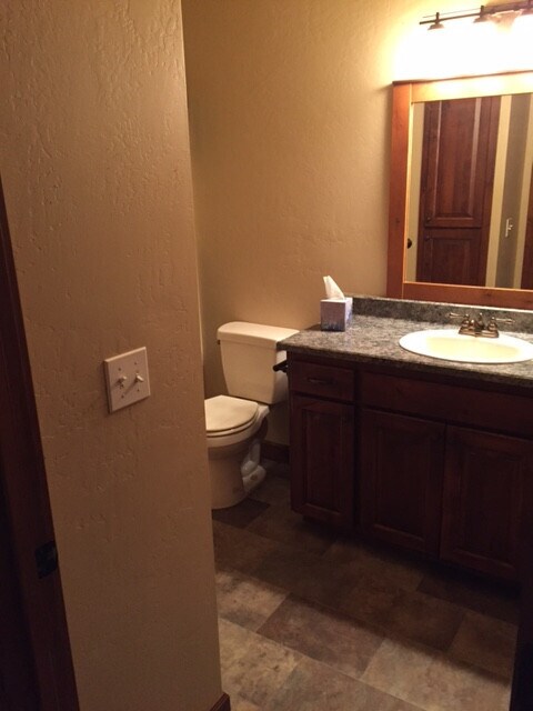 Foto del edificio - Beautiful Single Family Home for Rent in South Heart