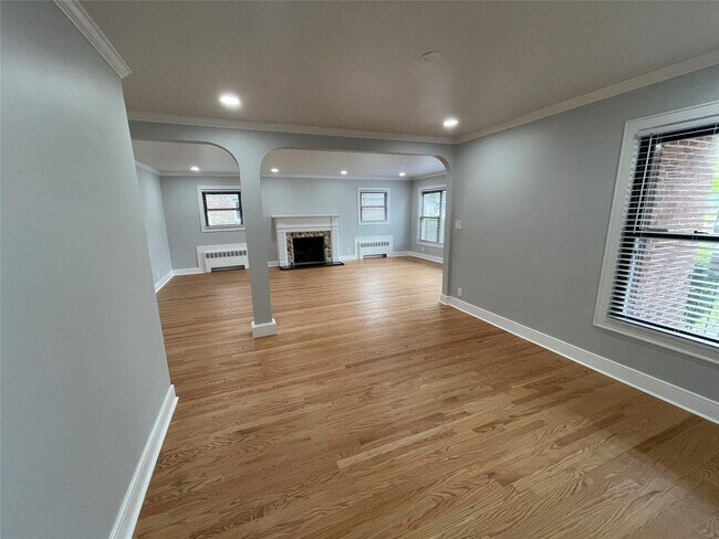 Foto del edificio - 411 E Walnut St
