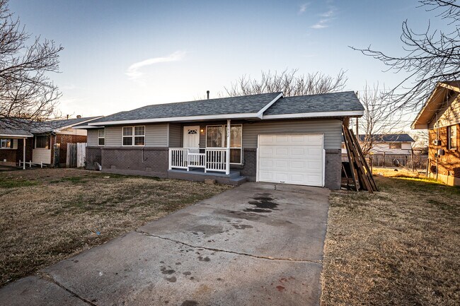 Building Photo - 1632 NW 48th St