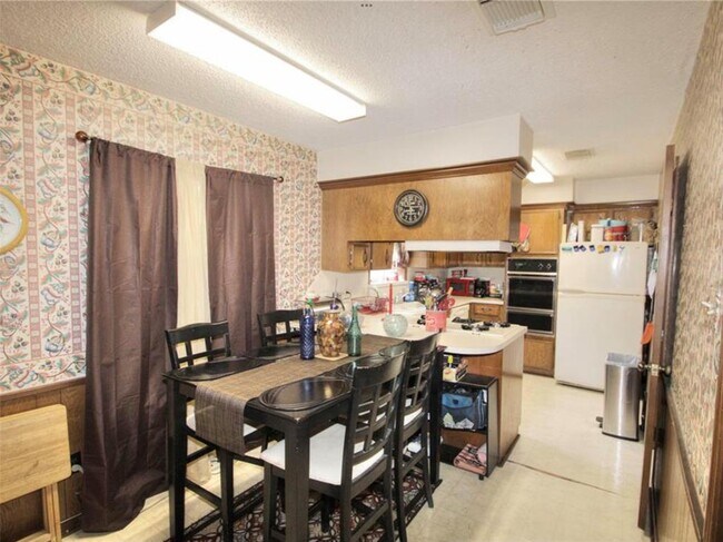 Foto del edificio - 13730 Oleoke Ln