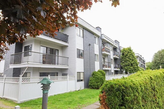 Photo du bâtiment - Chelsea Park Gardens Apartments