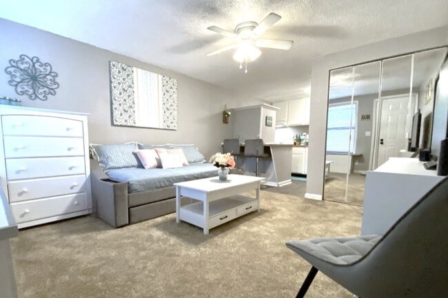 Photo - Bentwood Apartments