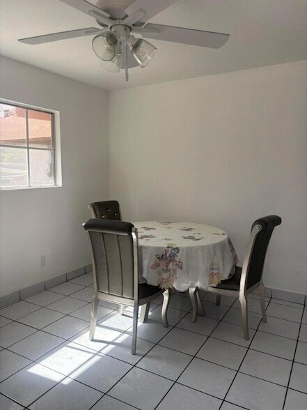Foto del edificio - 81723 Tecoma Ave