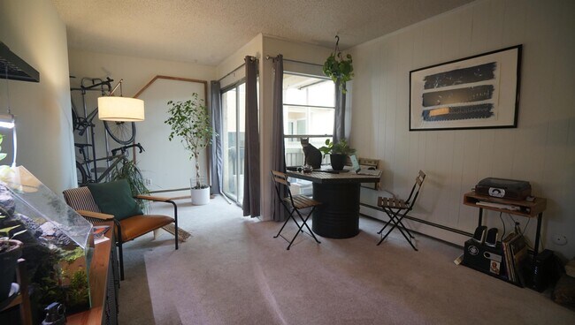 Foto del edificio - 3035 Oneal Pkwy