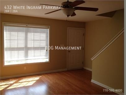 Building Photo - Great Town Home in Dallas!