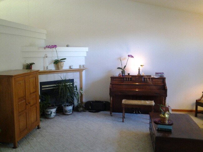 Foto del edificio - Wonderful Home Centrally Located