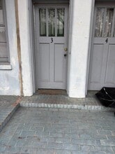 Building Photo - 25 W Charlotte Ave