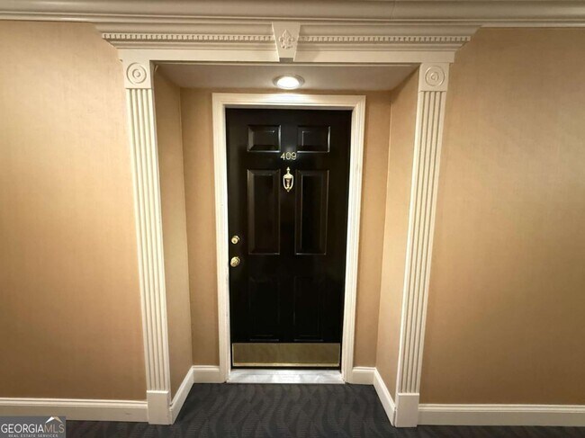 Foto del edificio - 27409 Plantation Dr NE