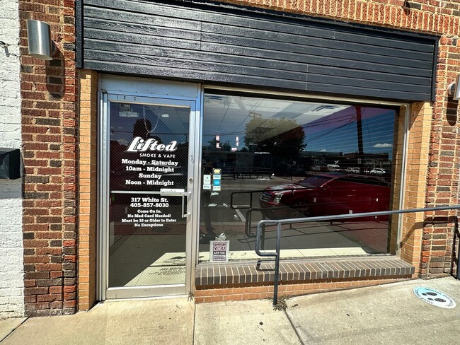 For Lease: Retail Space Available on Campus Corner! - For Lease: Retail Space Available on Campus Corner! House