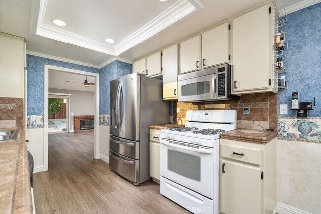 Foto del edificio - 1806 N Vineyard Ave