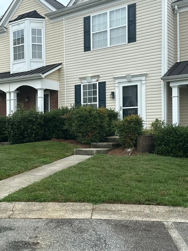 Building Photo - 4039 Tarrant Trace Cir