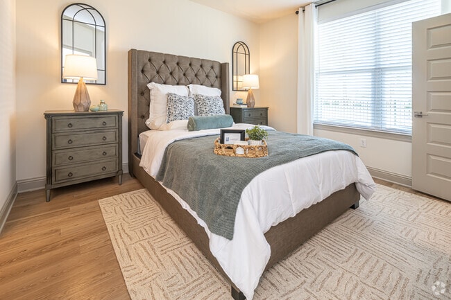 The Topaz: 1BR, 1BA- Bedroom - The Waters at Bluebonnet