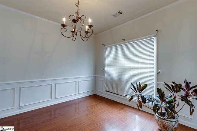 Foto del edificio - 14 Farmbrook Way