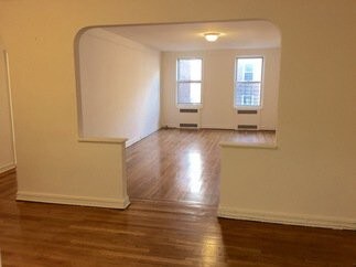 Foto principal - 83-57 118th St
