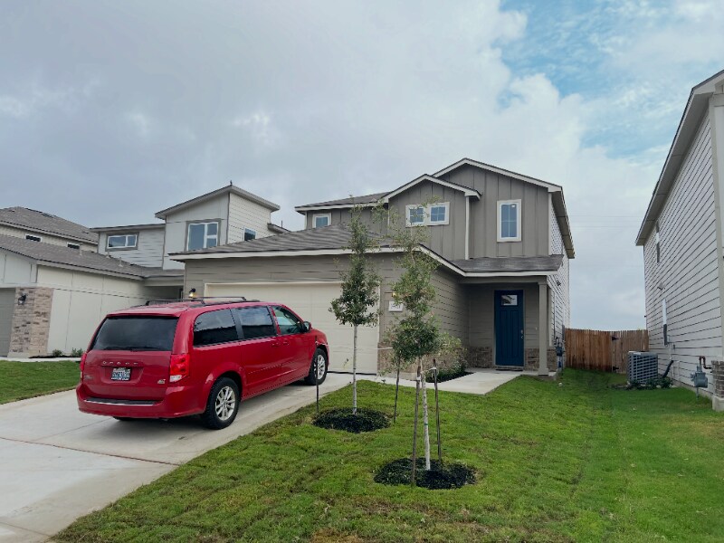 Foto principal - 14627 Sweet Clover