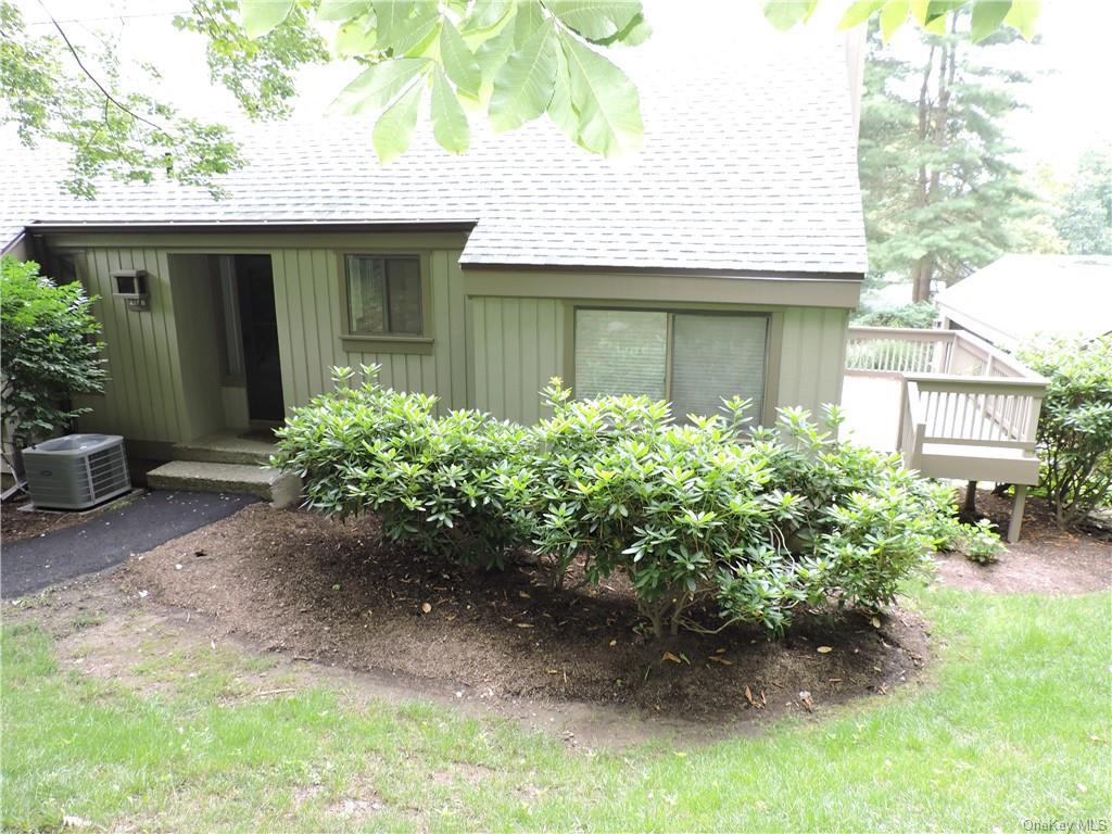 Primary Photo - 237 Heritage Hills Dr
