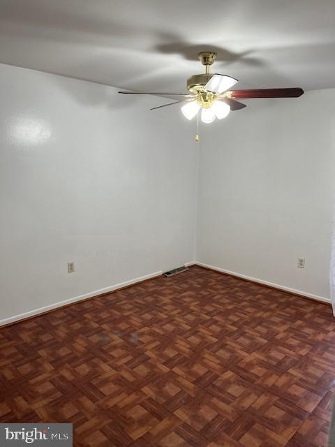Foto del edificio - 825 Summit Chase Dr