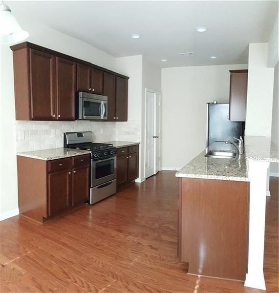Building Photo - 5910 Vista Brook Dr