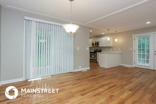 Building Photo - 147 Acorn Dr