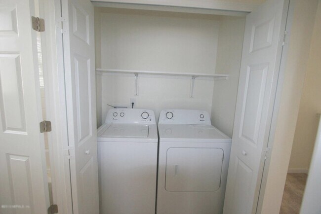 Foto del edificio - COMING SOON! 4BR/3BA Historic District hou...