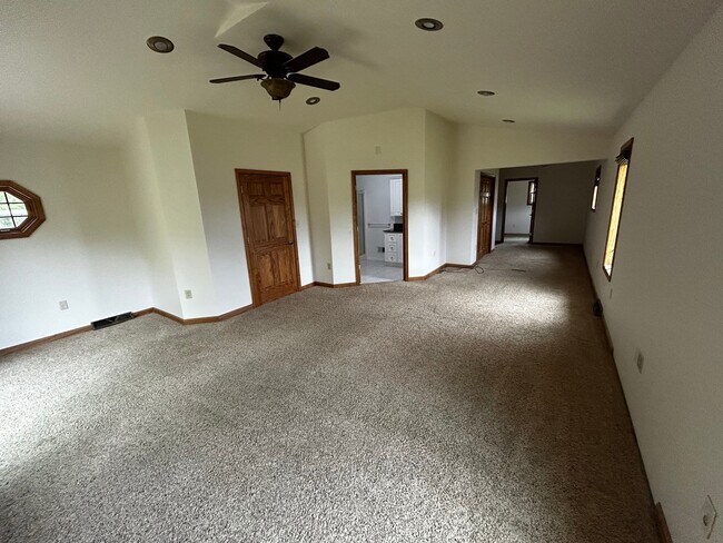Foto del edificio - 4217 County Rd T