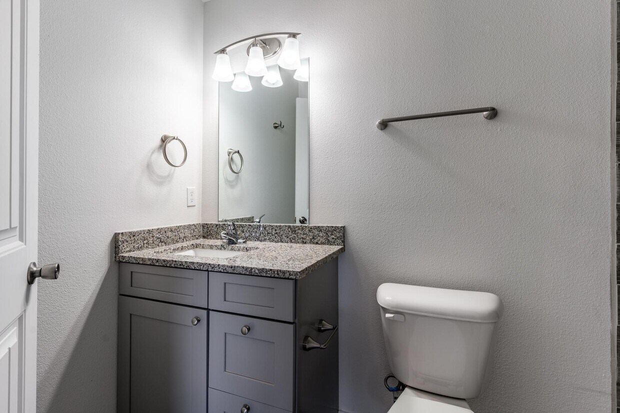 Foto del edificio - 1517 Meadowlark Ln SE