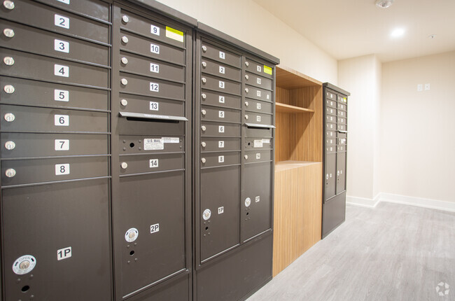 Mailroom-Lockers - 77 North in Thousand Oaks