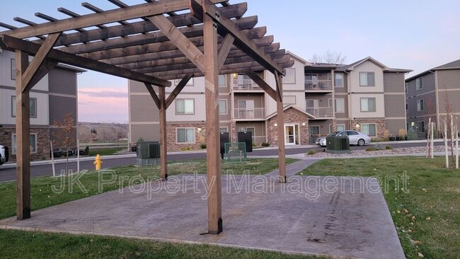 Building Photo - 1116 American Ave
