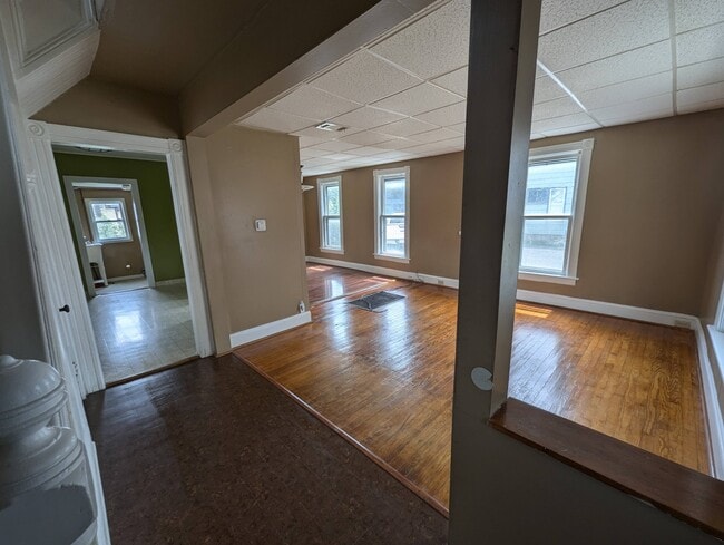 Building Photo - 22 Charlotte Ave