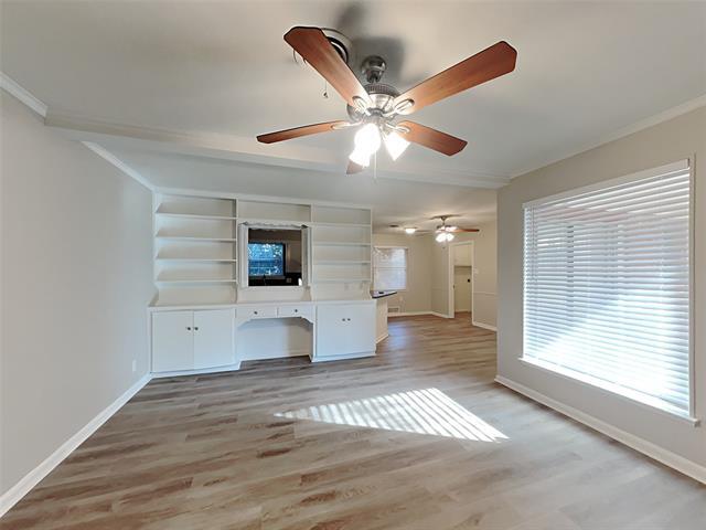Foto del edificio - 3240 Springwood Ln