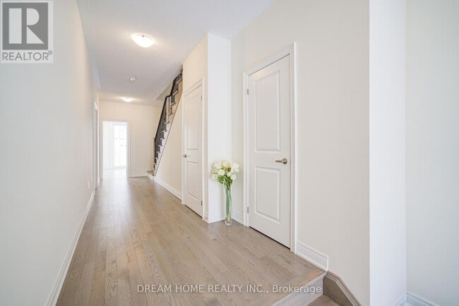 Building Photo - 22 Thomas Hope Ln