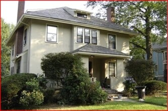 Building Photo - 21 Melville Ave