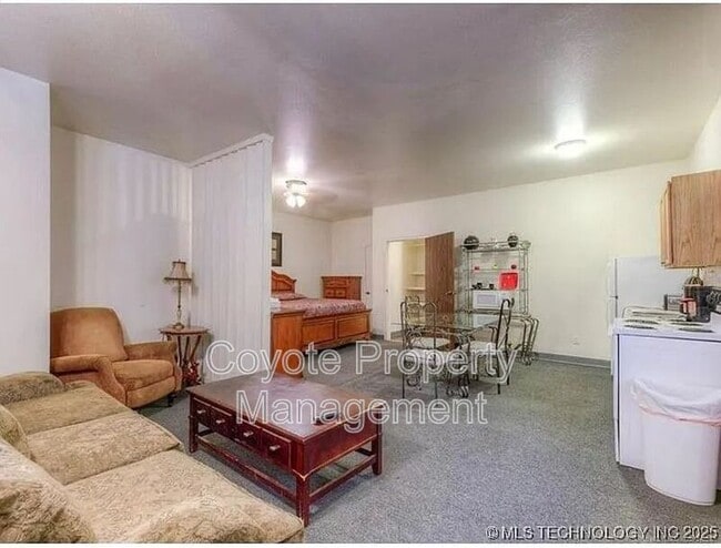 Building Photo - 500 Lou Allard Dr