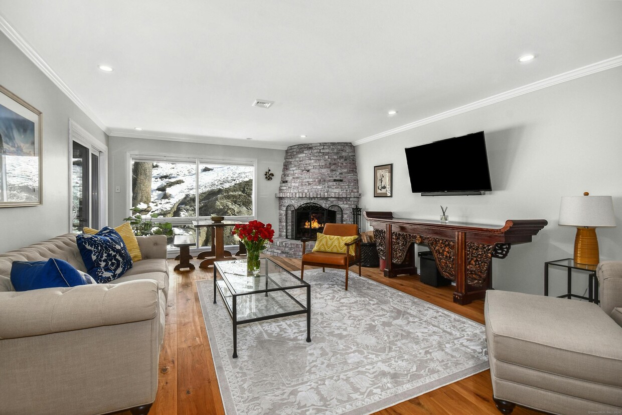 92 Ledgebrook Dr Unit 92, Norwalk, CT 06854 Condo for Rent in Norwalk