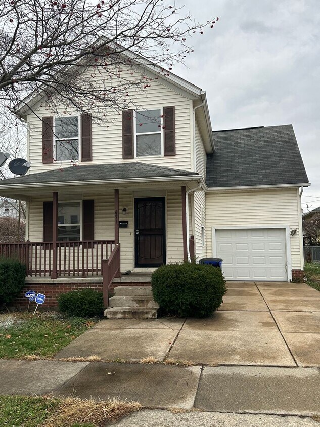 Foto principal - Cleveland East Side Single Home