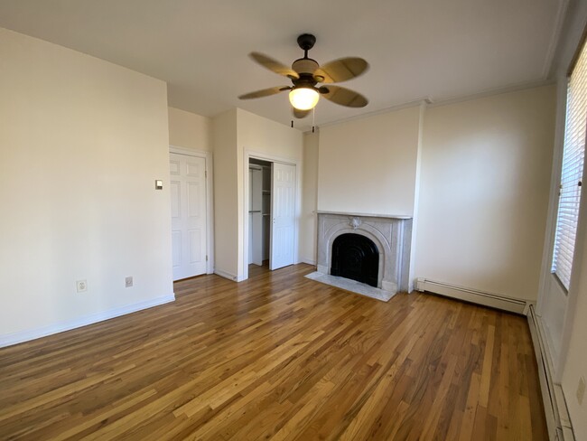 Foto del edificio - 227 Warren St