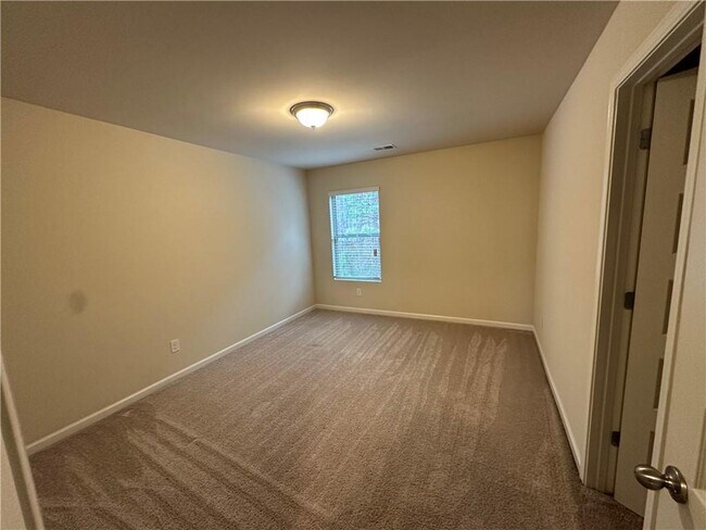 Foto del edificio - 376 Pernell Dr