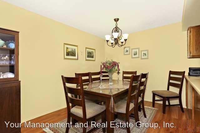 Foto del edificio - 1144-1148 Rosedale Ave