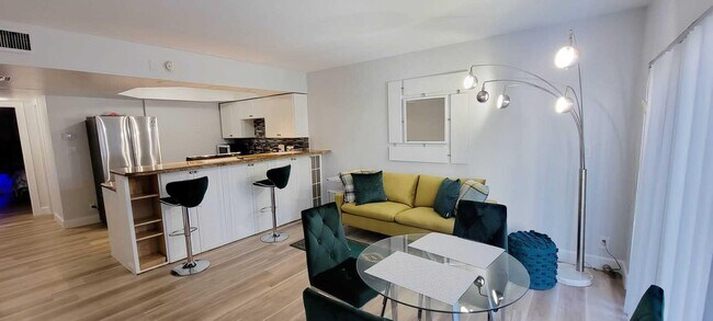 Foto del edificio - 505 NE 20th Ave