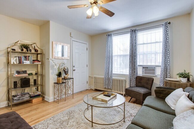 Foto del edificio - 928 19th St NE