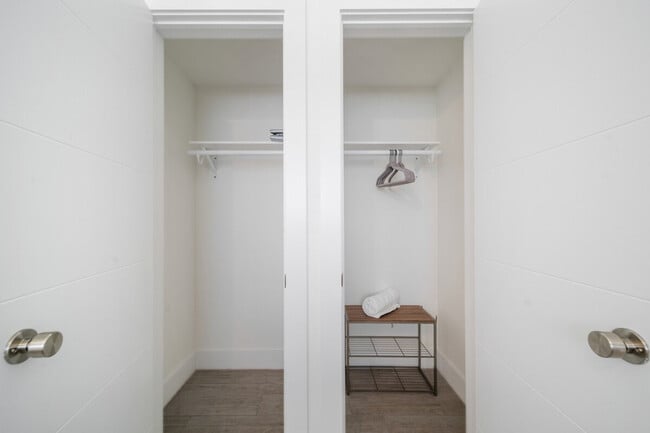 Foto del edificio - 2110 SW 16th St