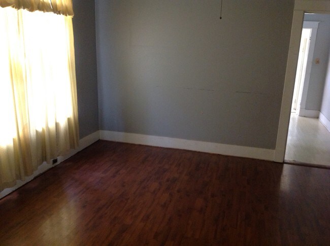 Foto del edificio - 653 Hillcrest St