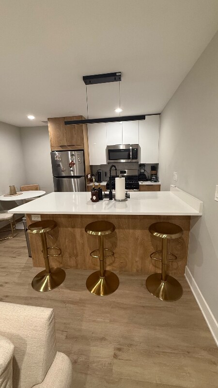 Photo - 2175 N Maplewood Ave Apartment